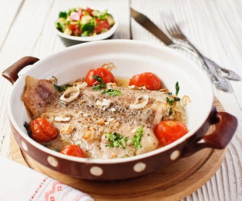 Рецепт белой рыбы с овощной сальсой 