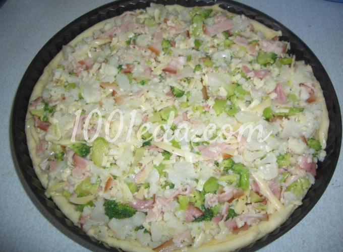 Открытый пирог с цветной капустой, брокколи и беконом: рецепт с пошаговым фото - Шаг №7