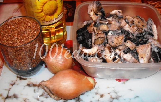 Постная гречневая каша с грибами в мультиварке: рецепт с пошаговым фото - Шаг №1