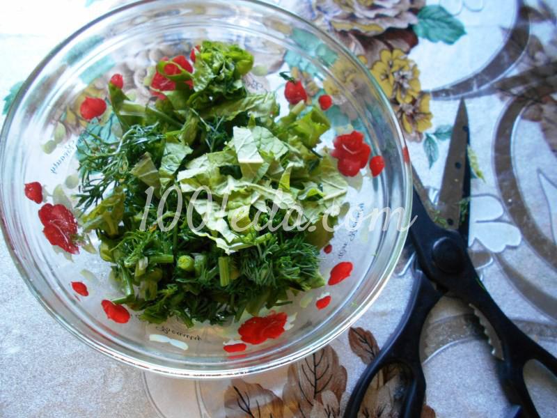 Салат из любимых травок с заливкой: пошаговое фото - Шаг №2